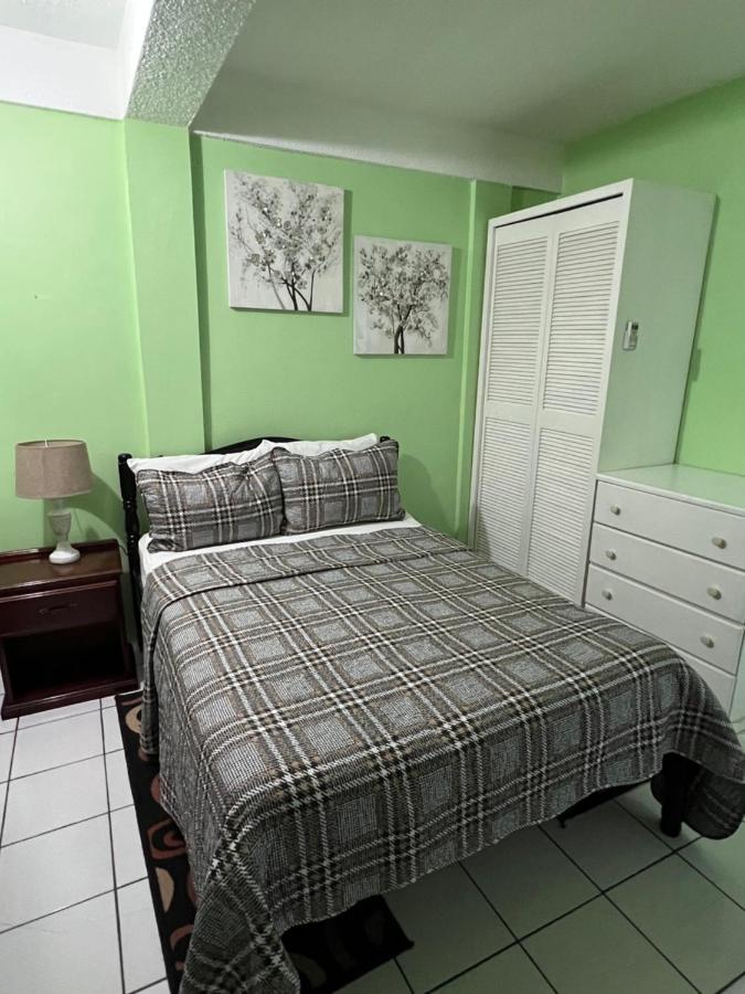 Silver View Apartments St. George's Экстерьер фото