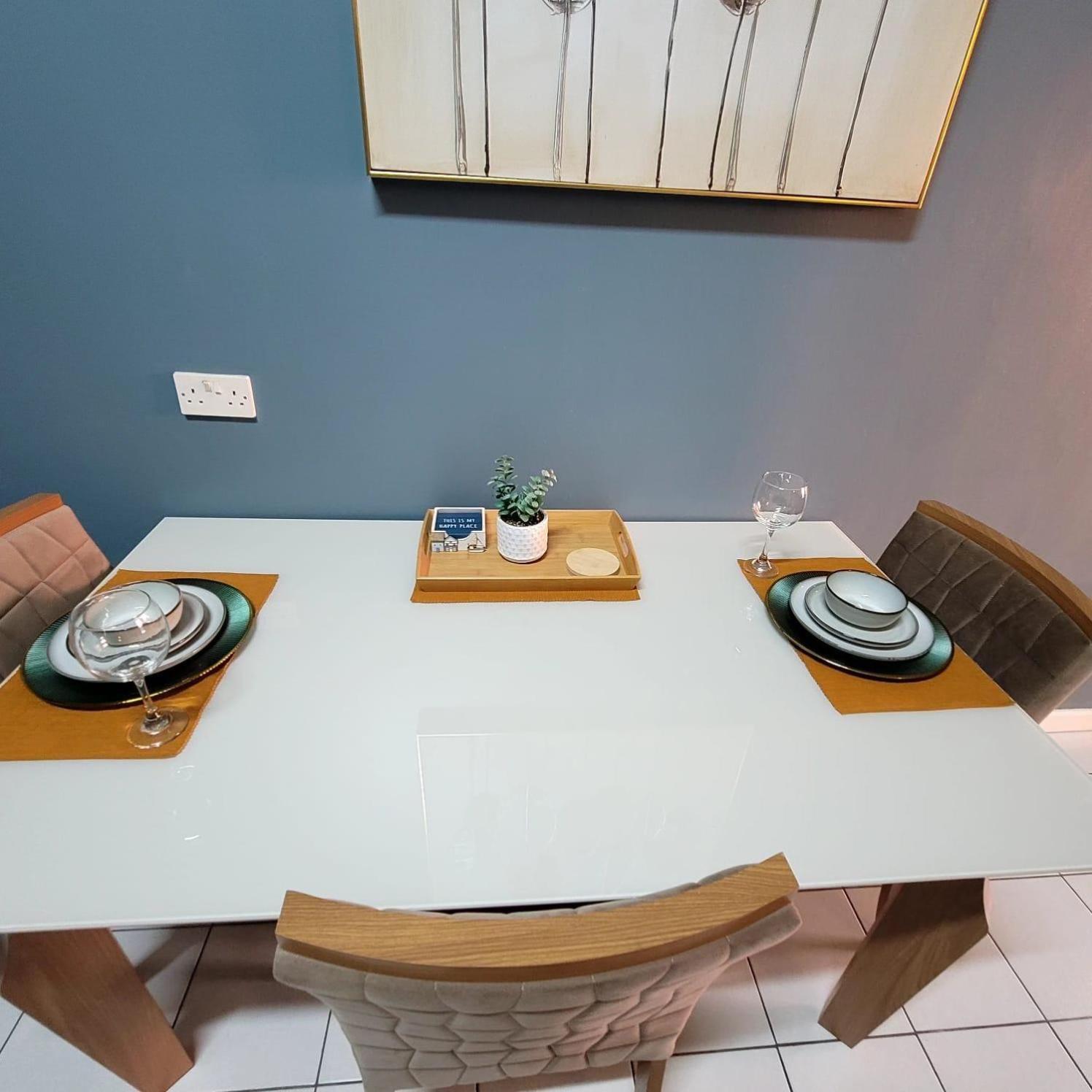 Silver View Apartments St. George's Экстерьер фото